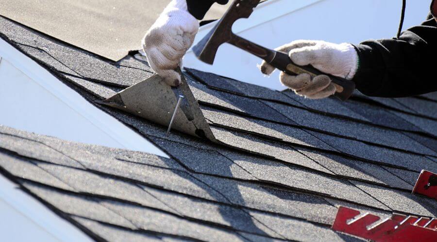 Expert Emergency Roof Repairs services in Bellwood, IL